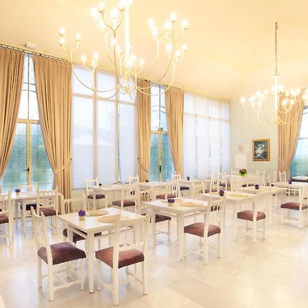 Hotel Oasis Kordoba Bagian luar foto