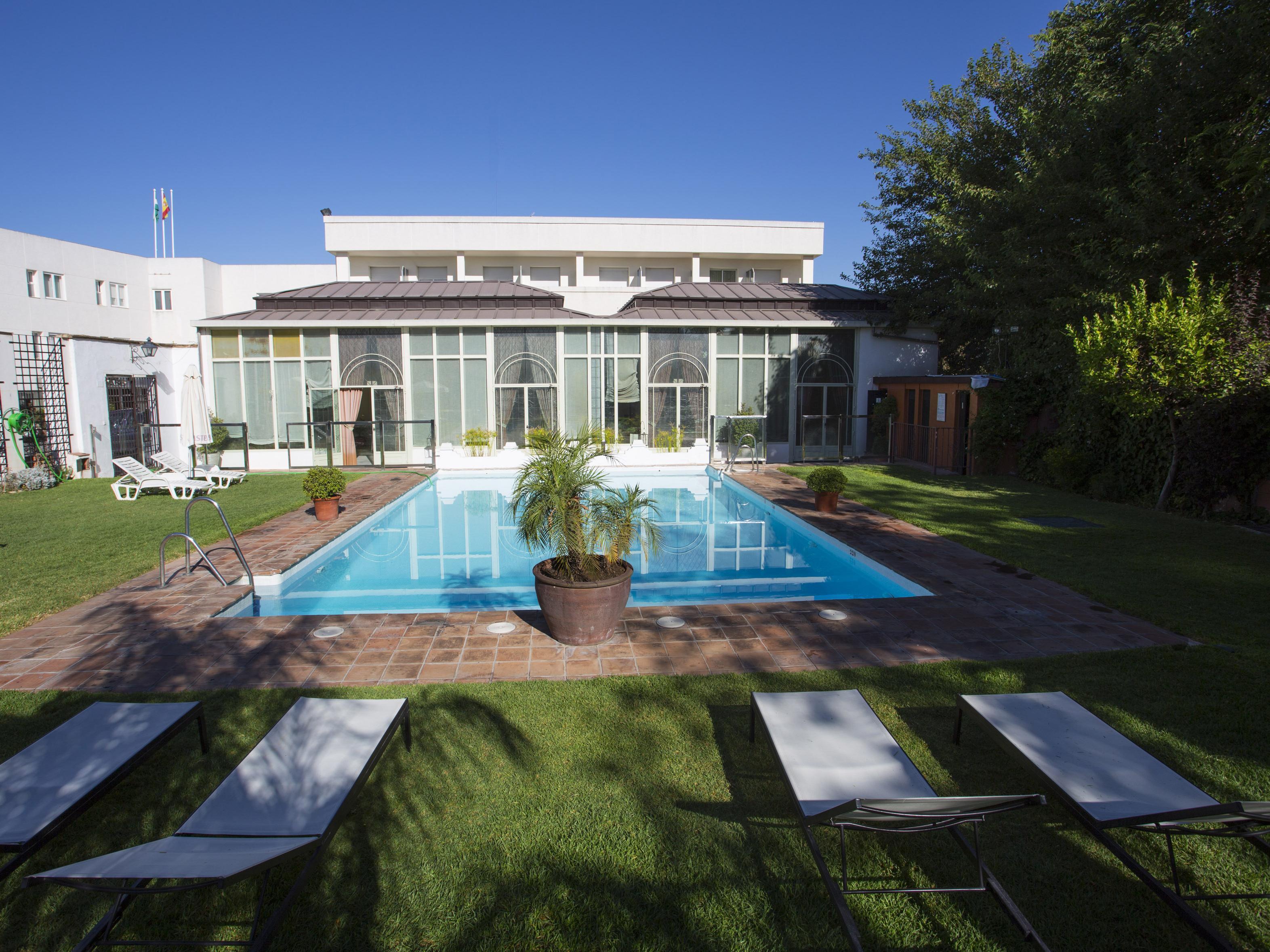 Hotel Oasis Kordoba Bagian luar foto
